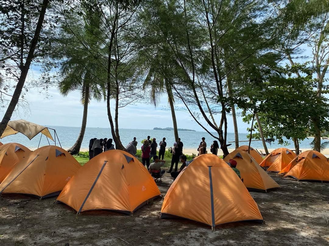 Camping Ground Pantai Tikus Emas